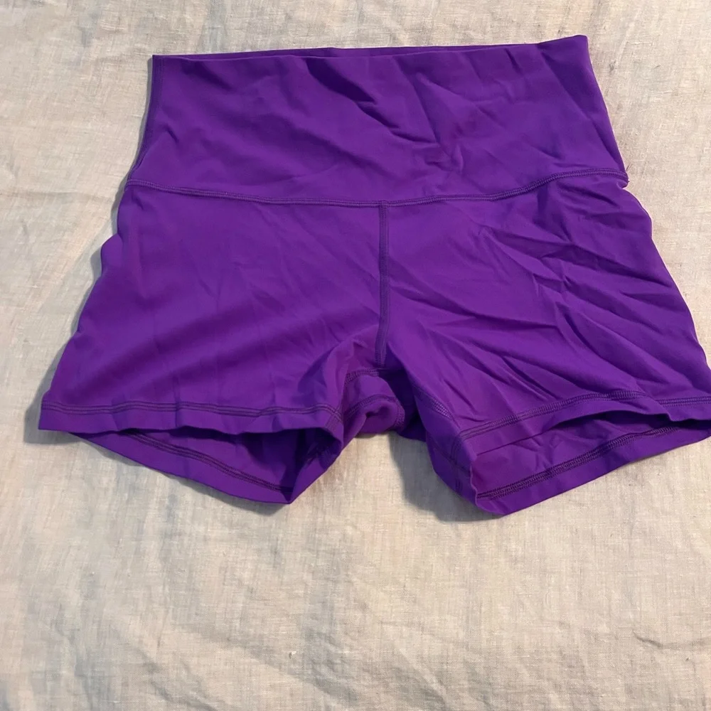lululemon athletica Women's Vibrant Purple Bike Shorts - Picture 1 of 1